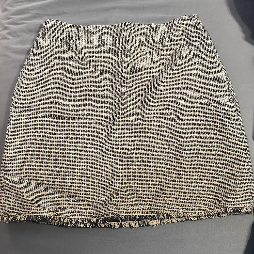 Banana Republic Blue and Grey Tweed Midi Skirt